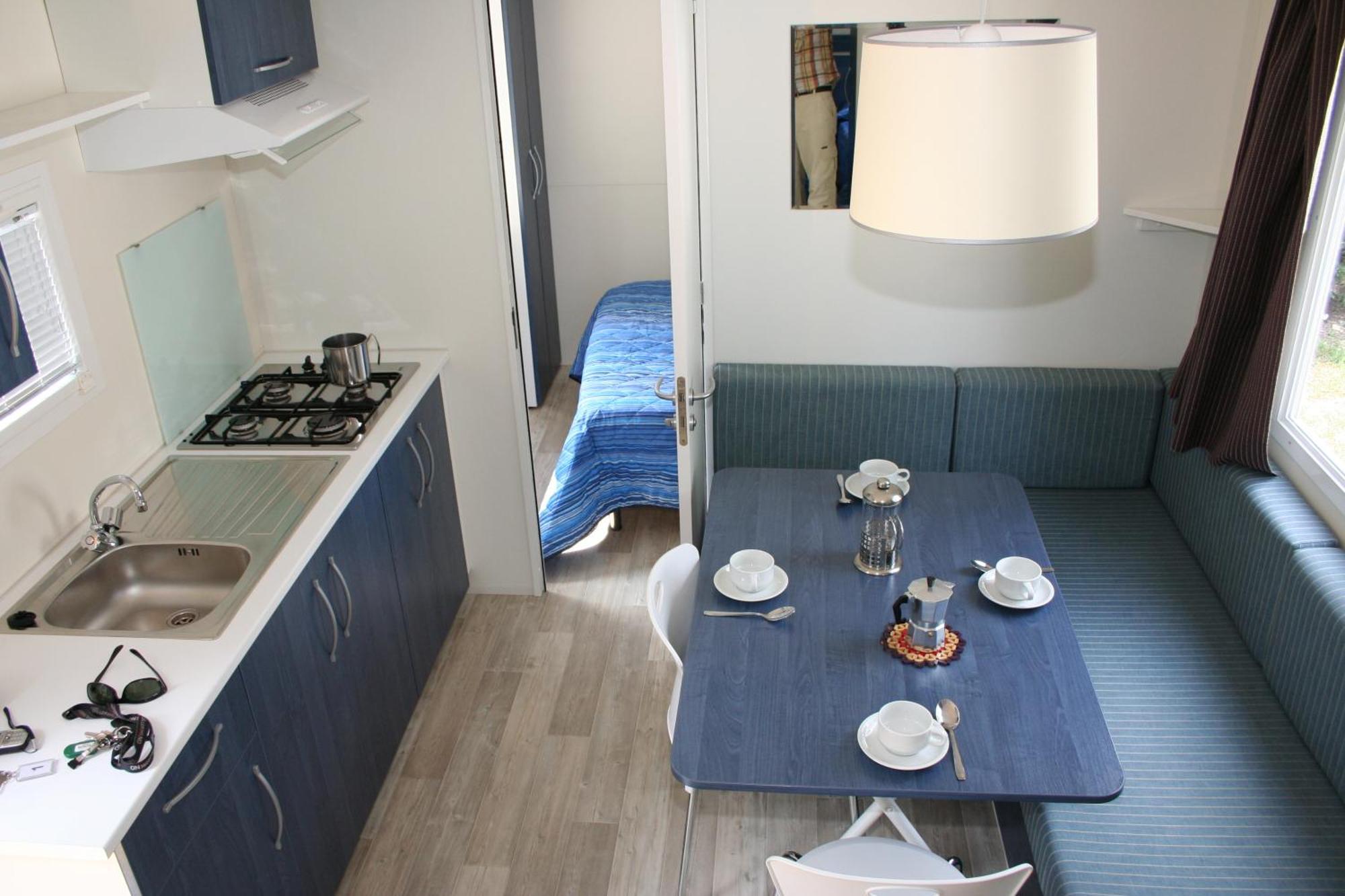 Happy Camp Mobile Homes In Camping Village Baia Paradiso Badesi Exterior foto
